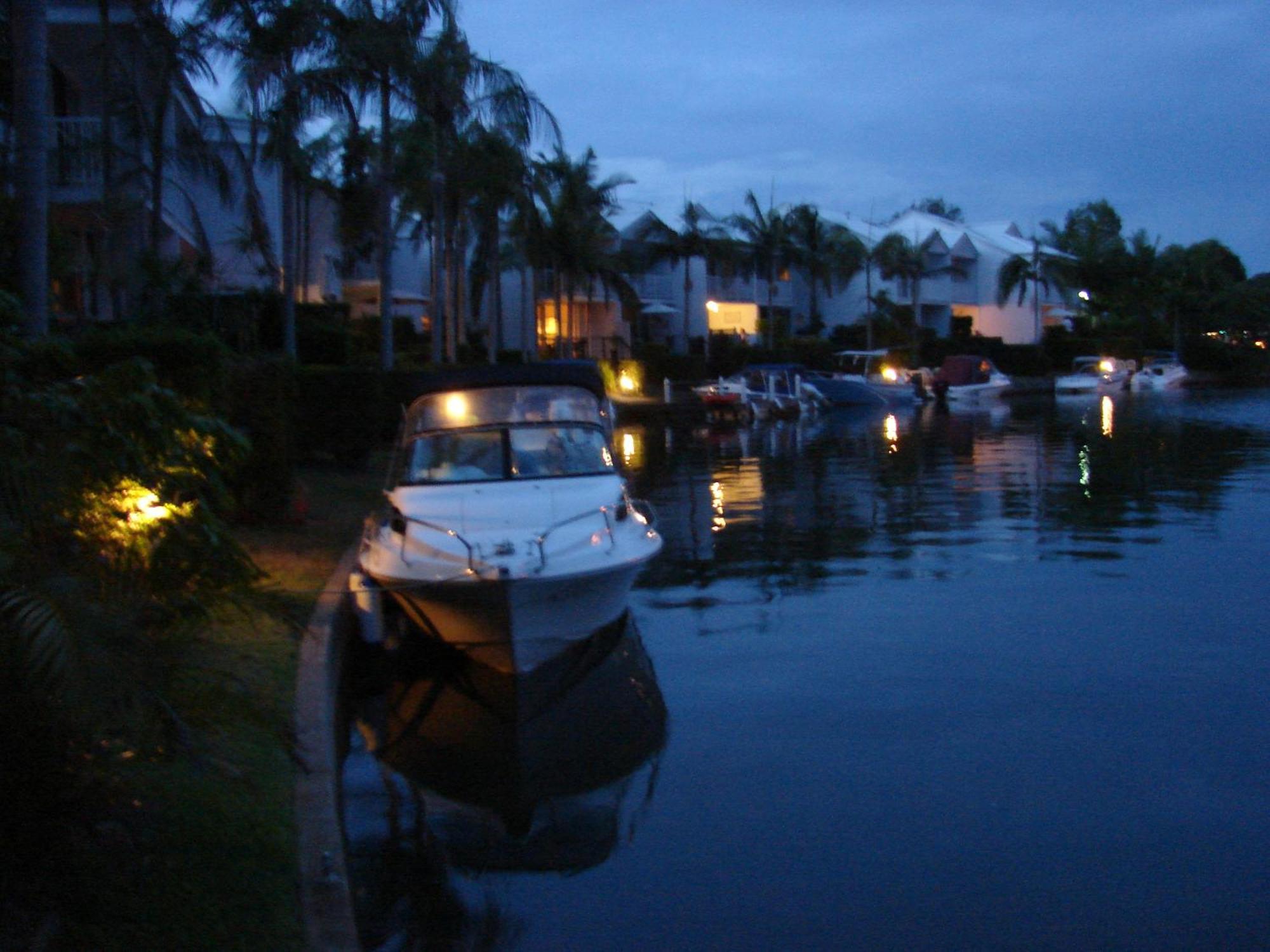 Portside Noosa Waters Hotel Noosaville Buitenkant foto